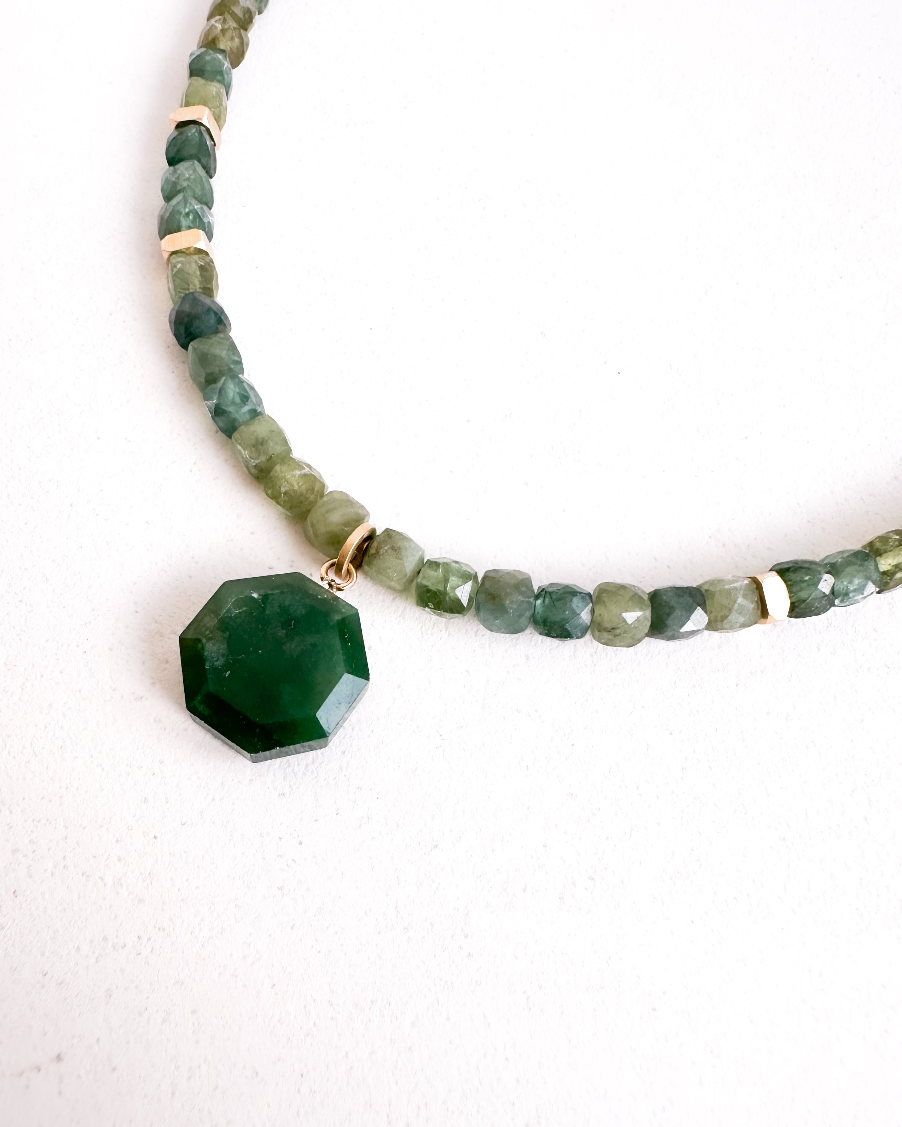 Collier AKAIA - Apatite & Jade